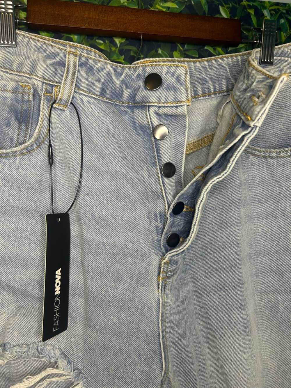 Fashion Nova Light Wash Denim Straight Leg Jeans - Picture 4 of 6